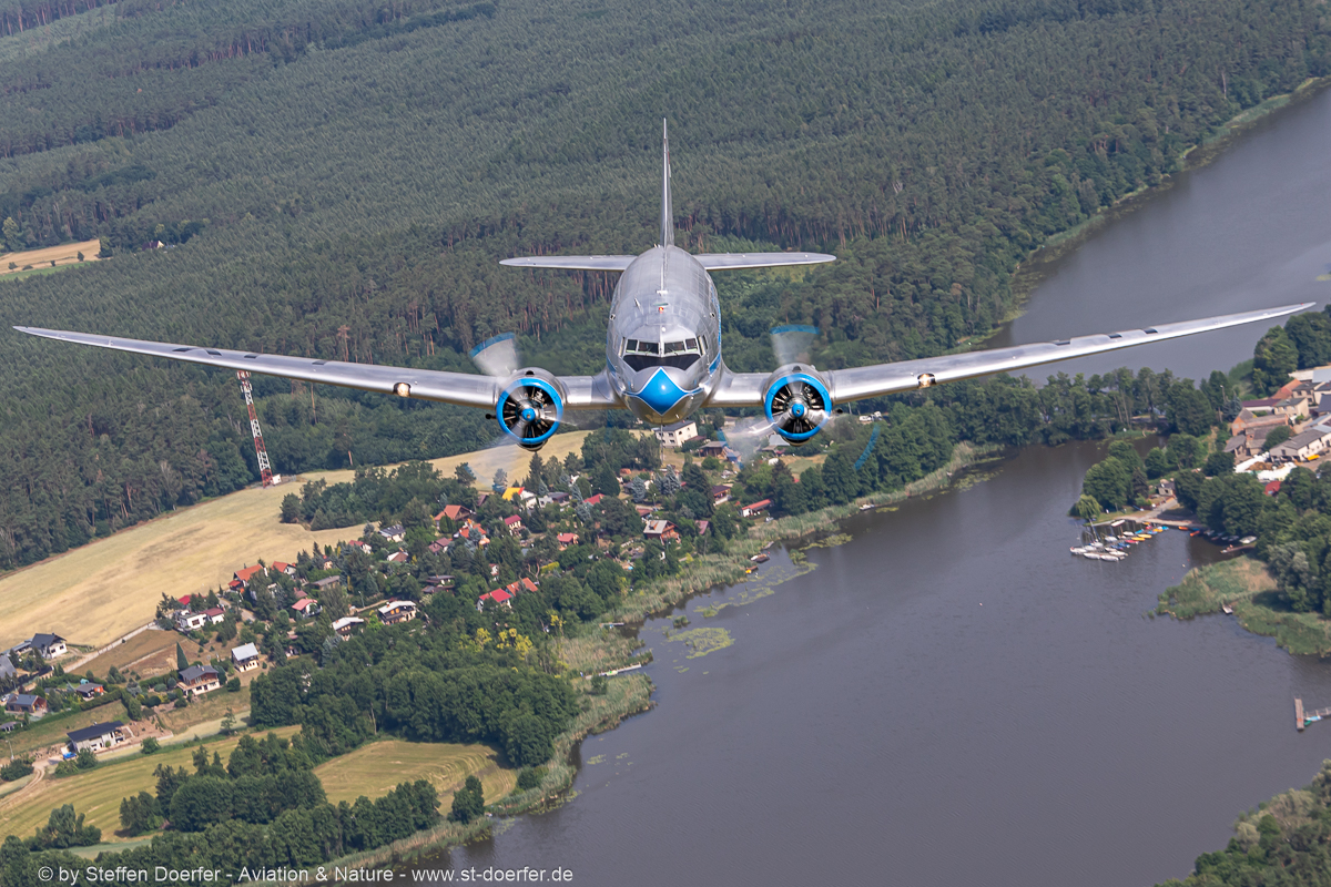 160JH3A4076