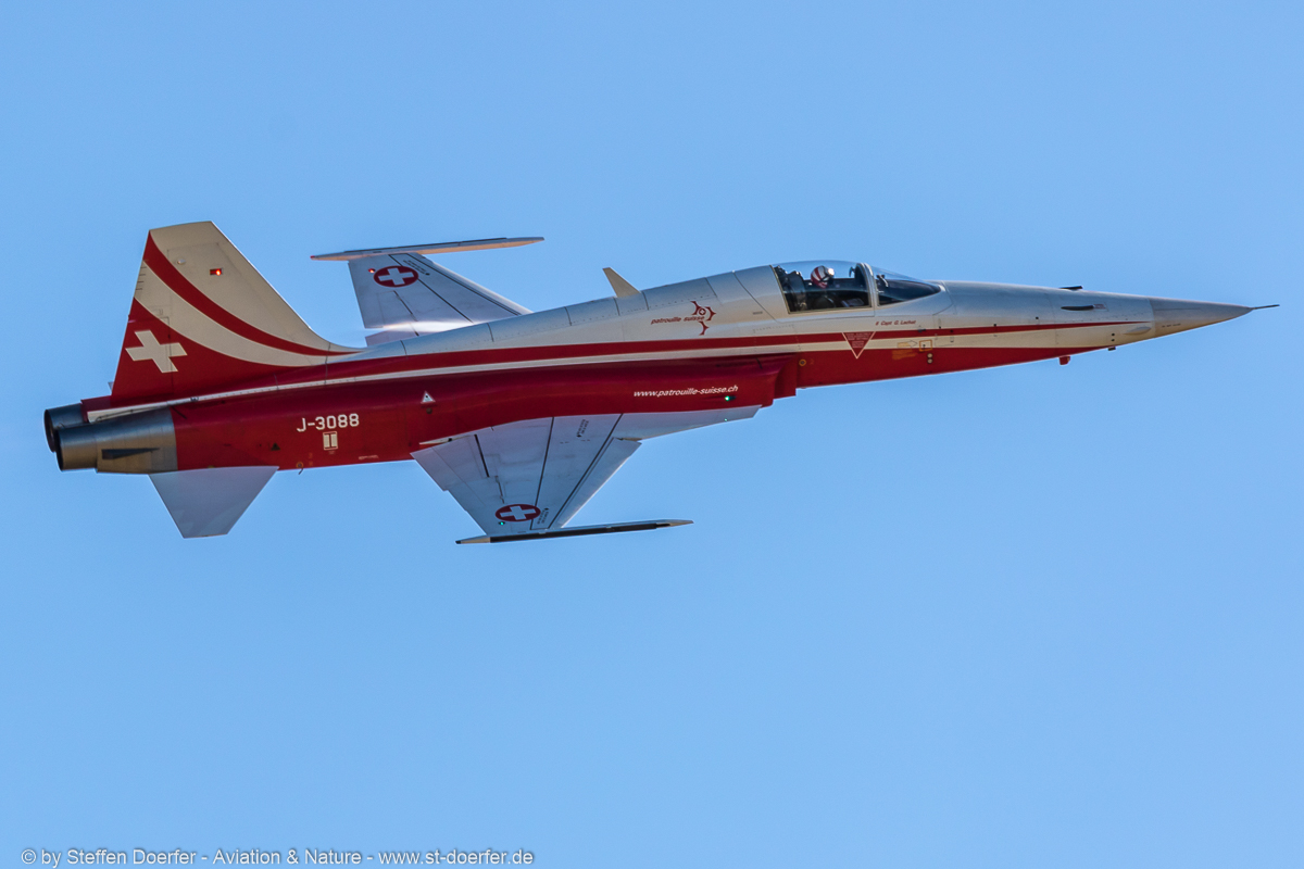 300IW5A5180