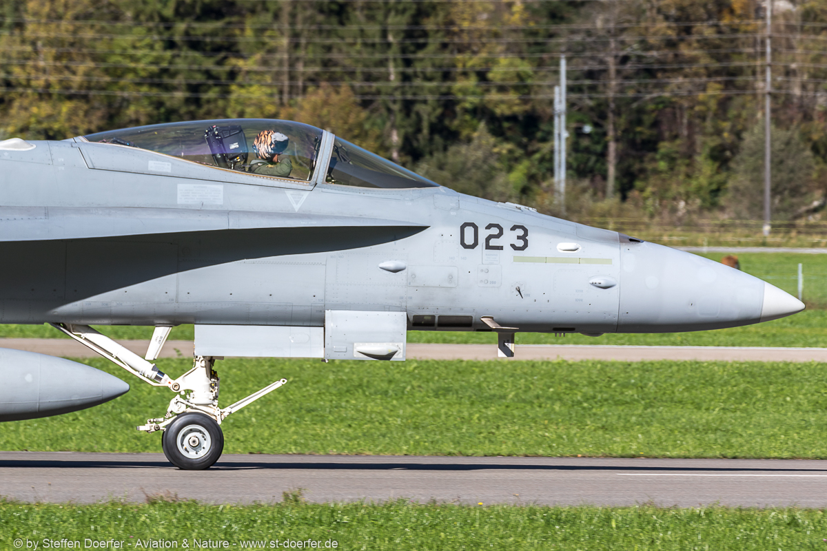 440IW5A2724