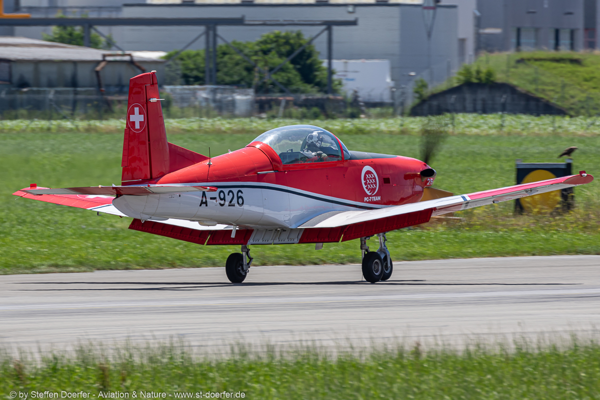 203JH3A7966