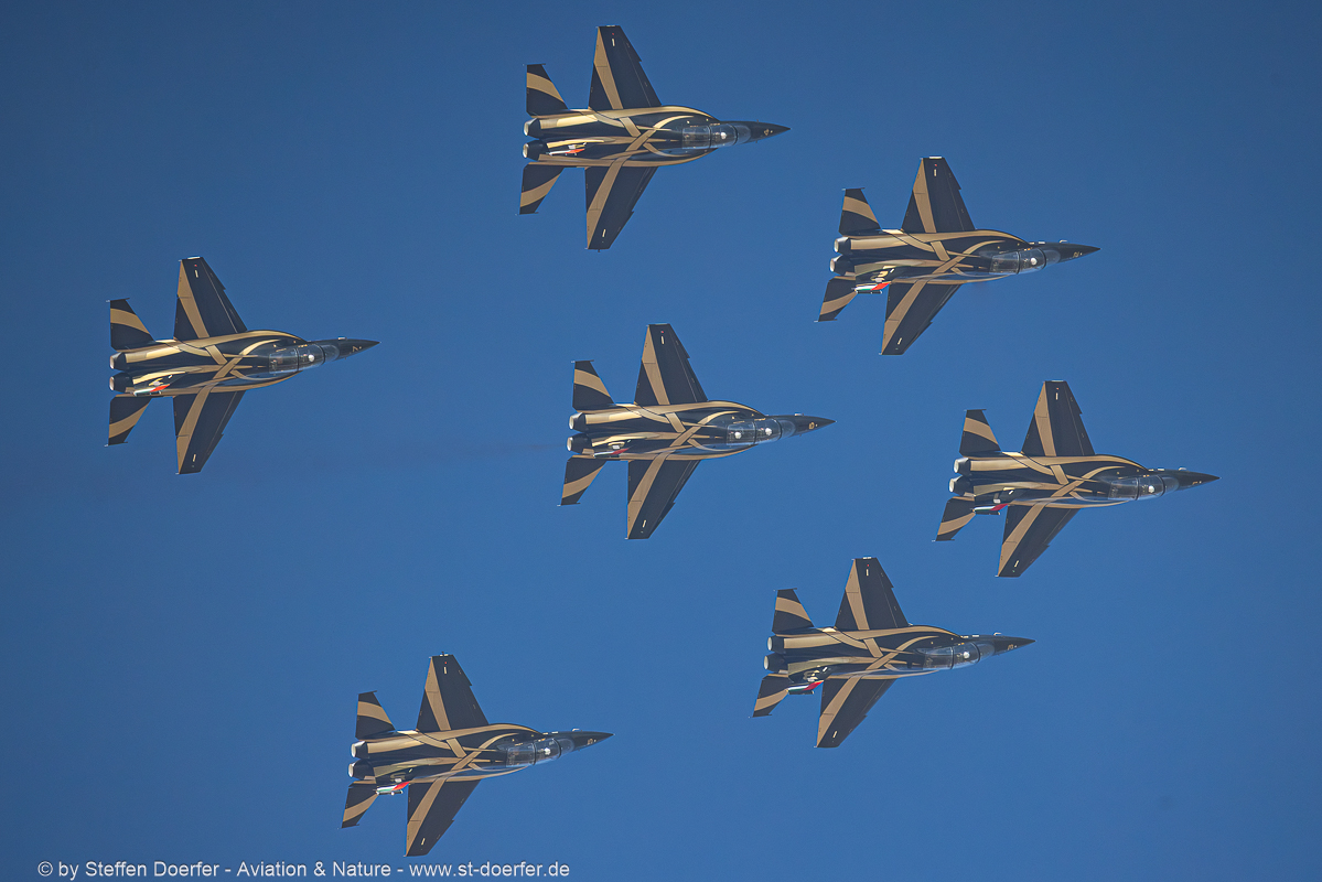 142CAA_7624
