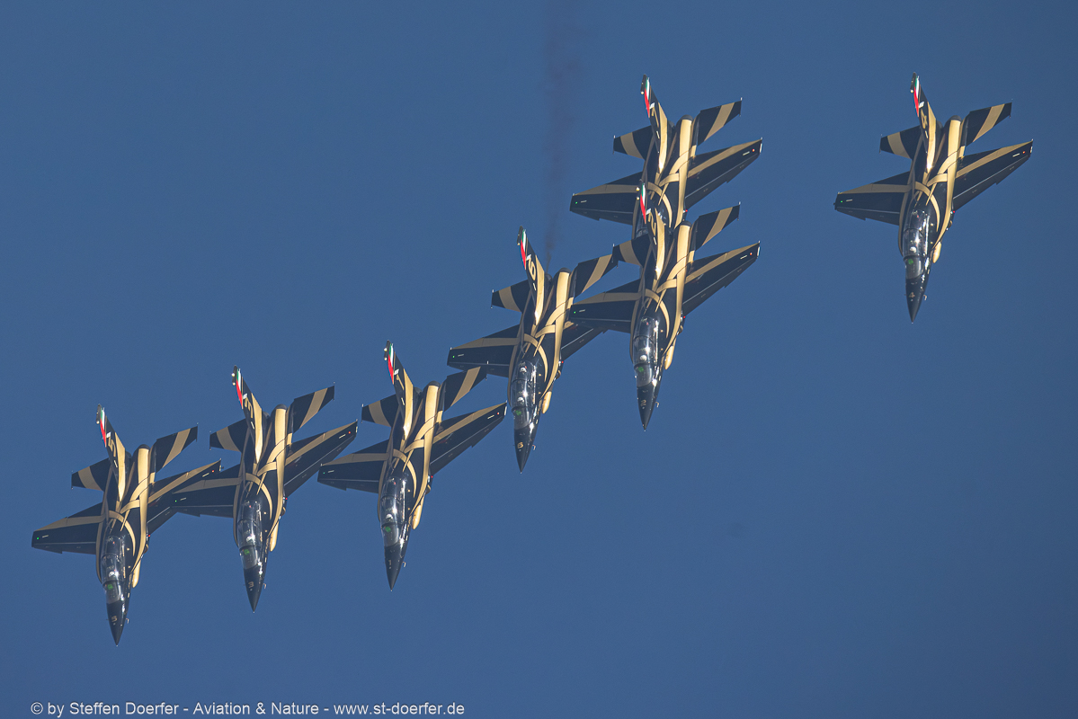 142CAA_7635