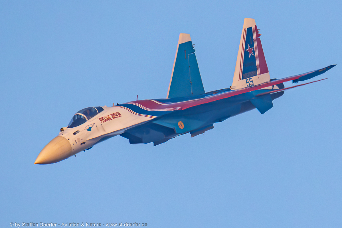166CAA_0985