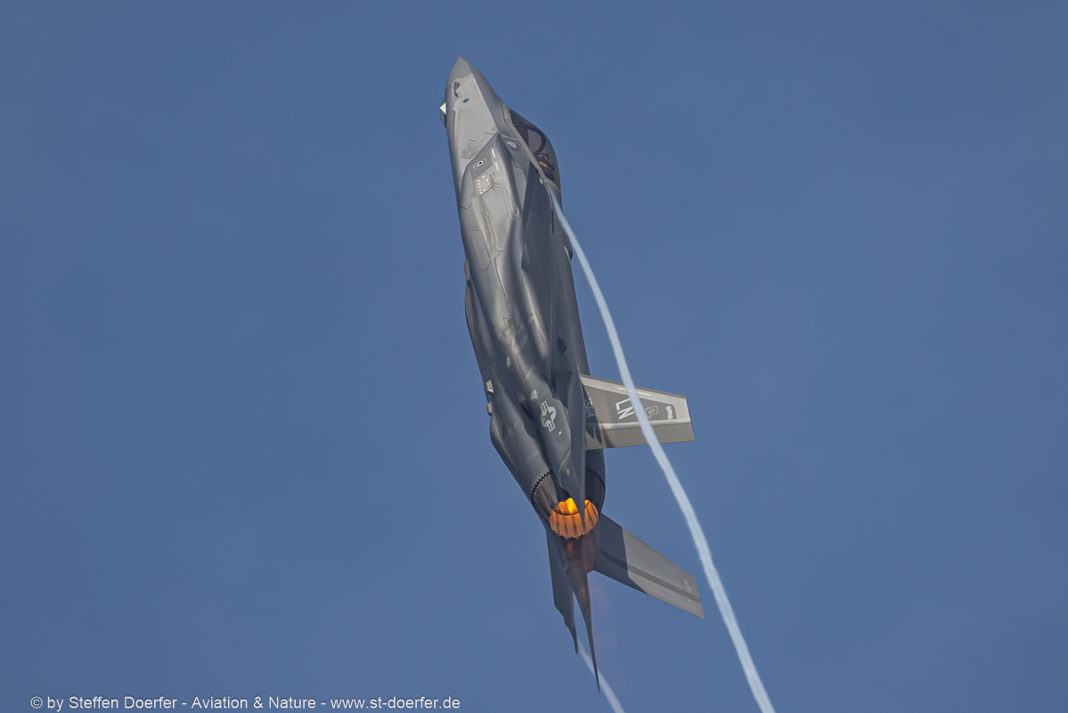 304CAA_4411