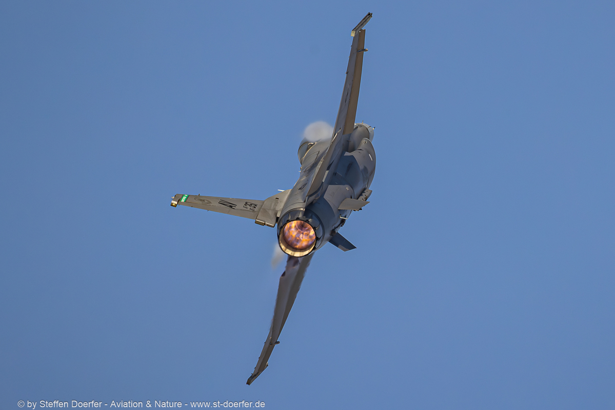 321CAA_3354