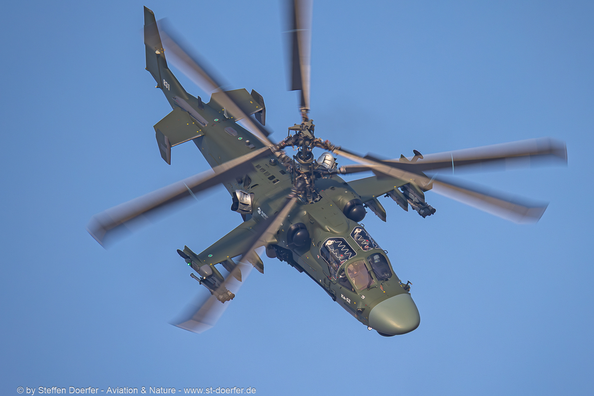 421CAA_9257