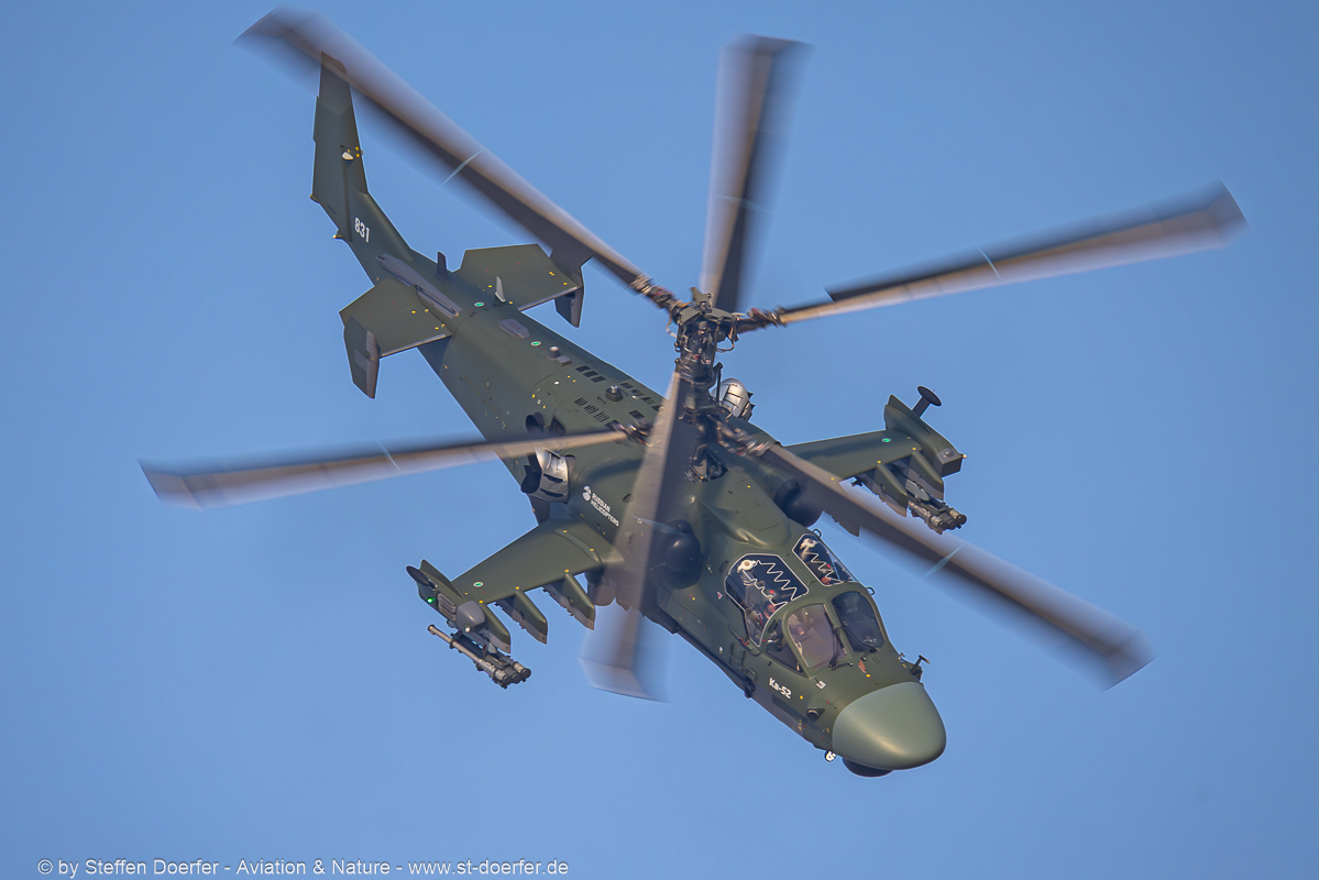 421CAA_9259