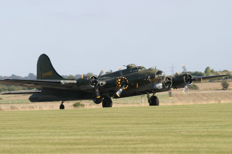 078CRW_5833_RJ