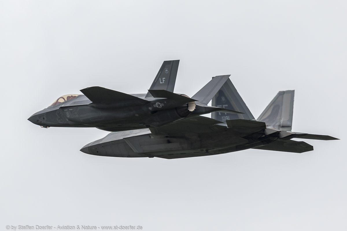 303IW5A5197