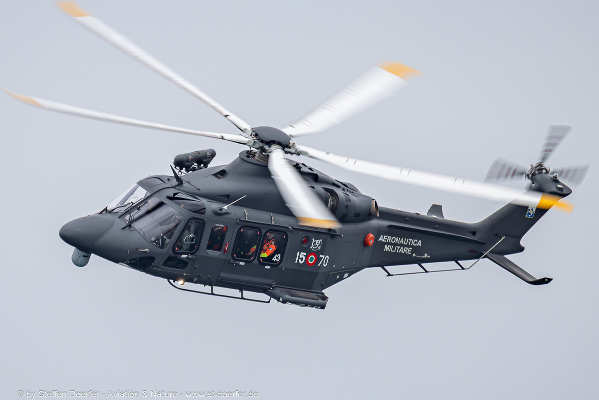 200CAA_1770