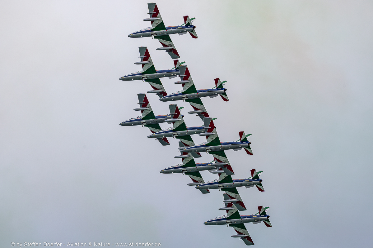 421CAA_9670