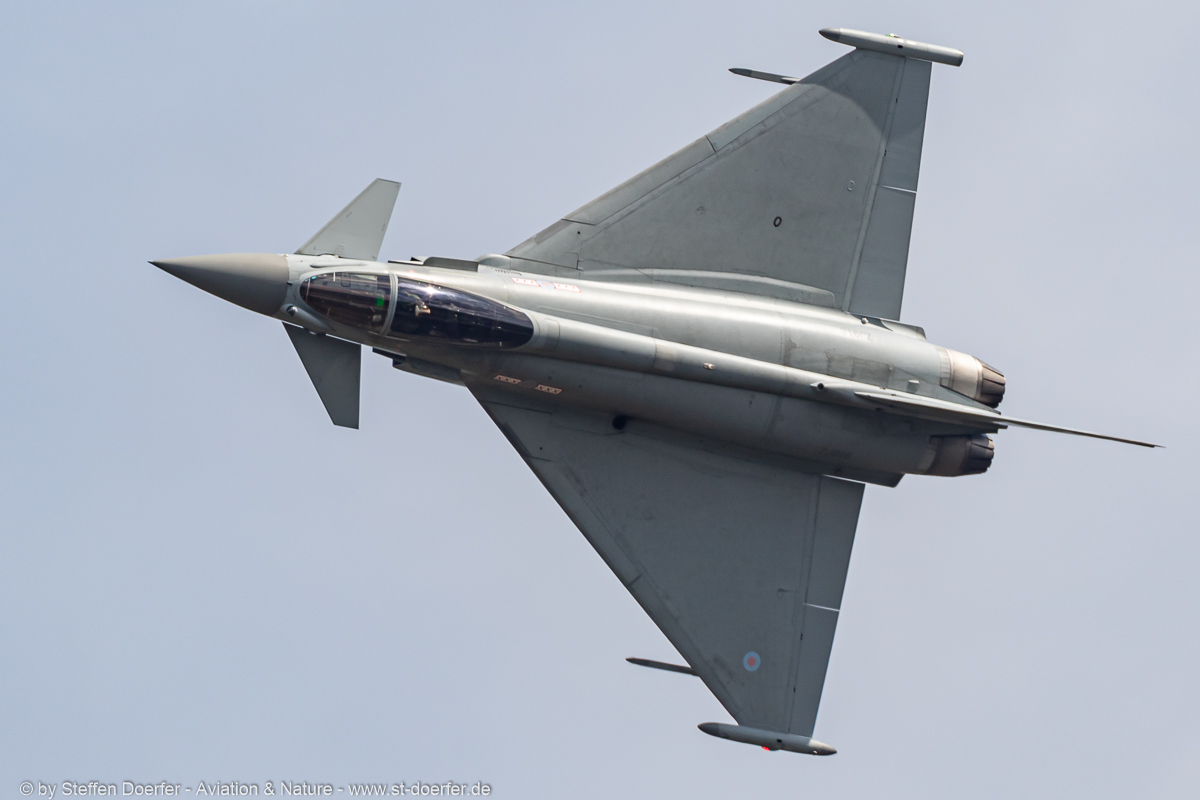 302IW5A5949