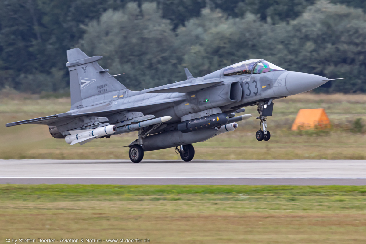 500IW5A4459