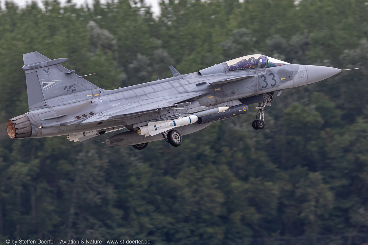 500IW5A4478