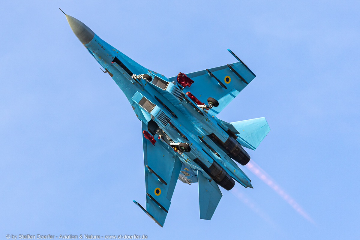 383JH3A6072