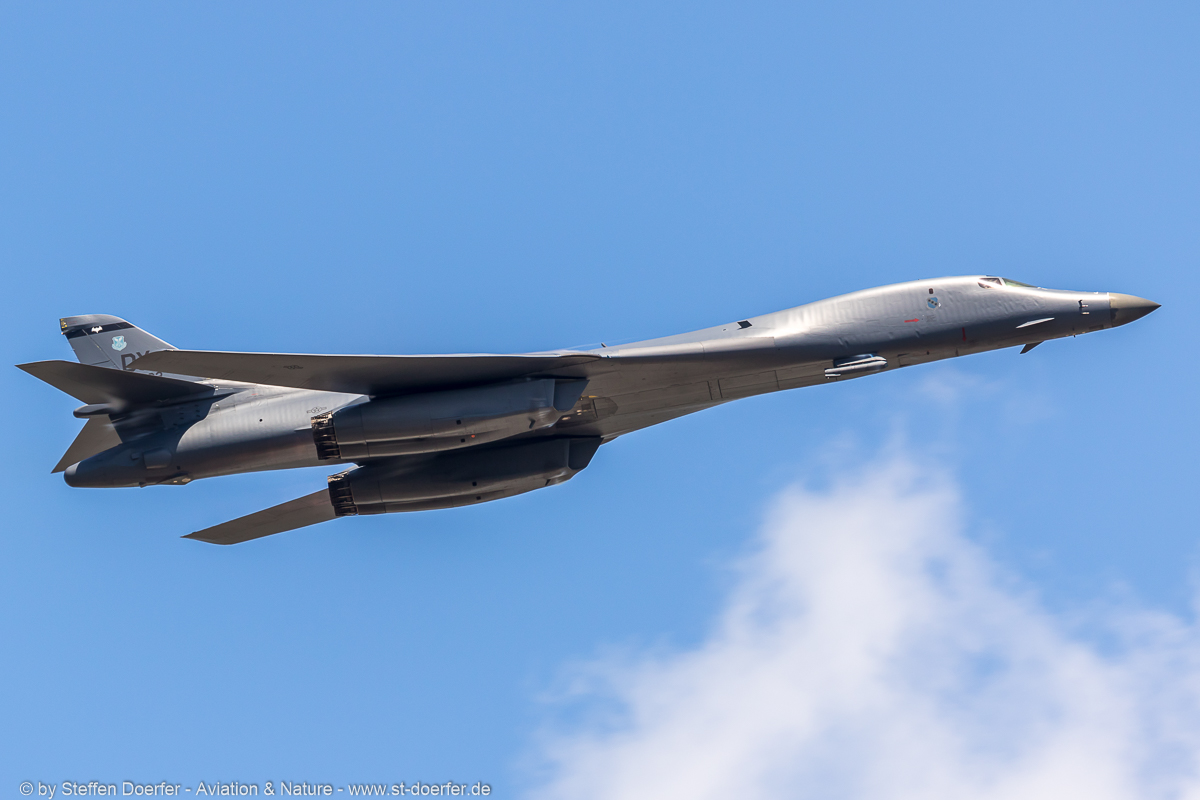 180IW5A5147