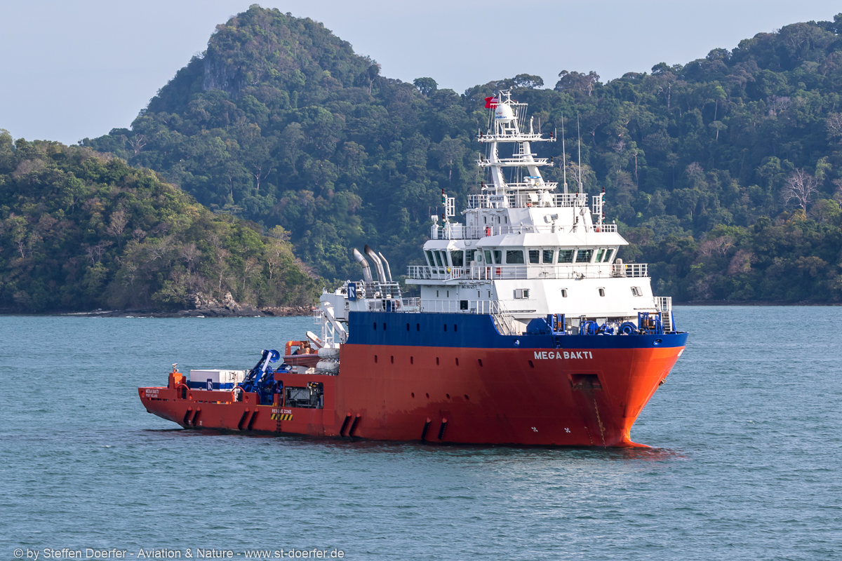746IW5A8017