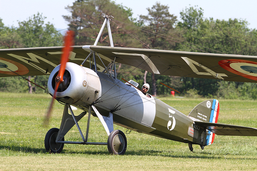 100IMG_7690