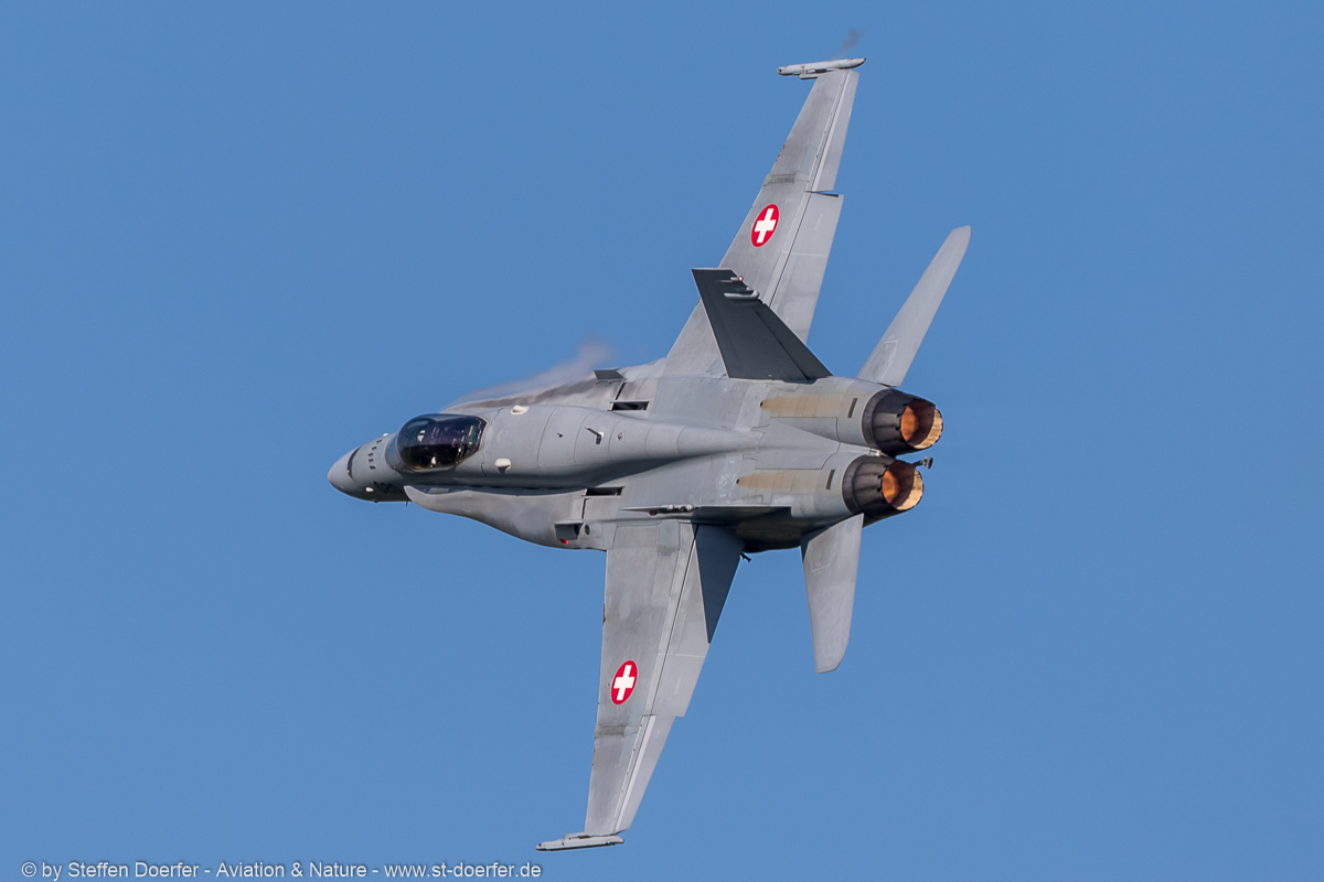 740JH3A3561