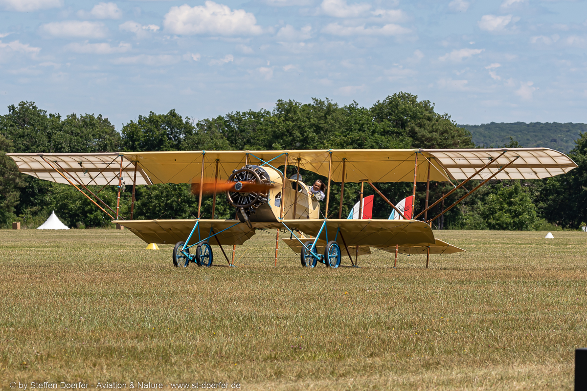 180JH3A6516