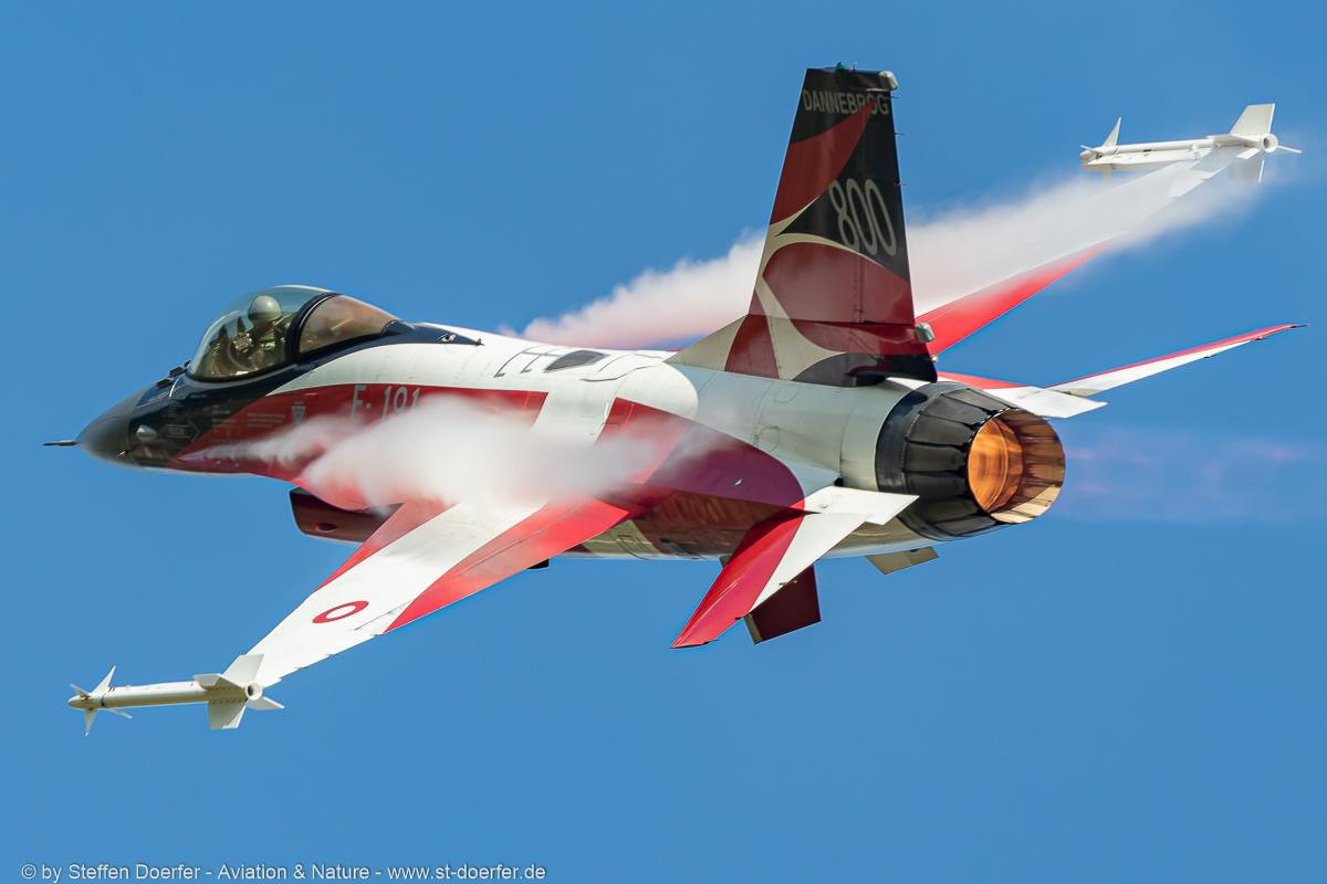 500IW5A8570