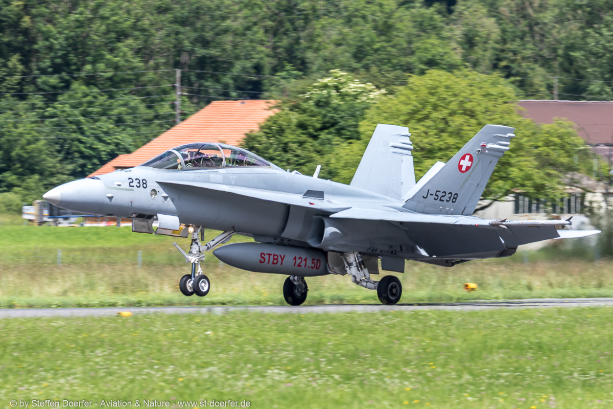 280JH3A4679