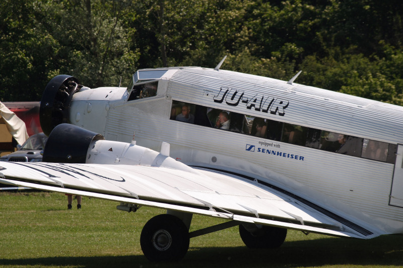 033CRW_9303