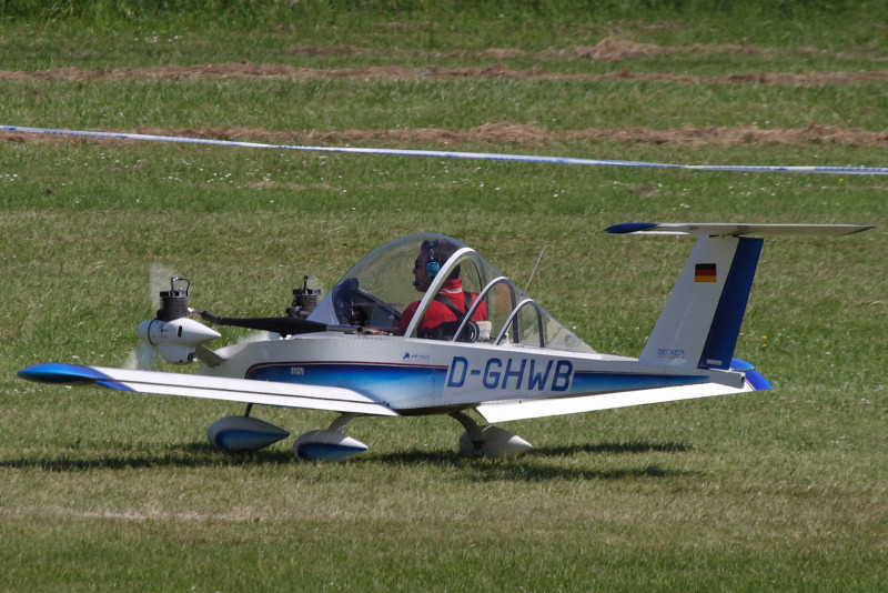 074CRW_9740