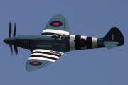 082CRW_9782