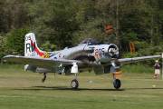 090CRW_9931