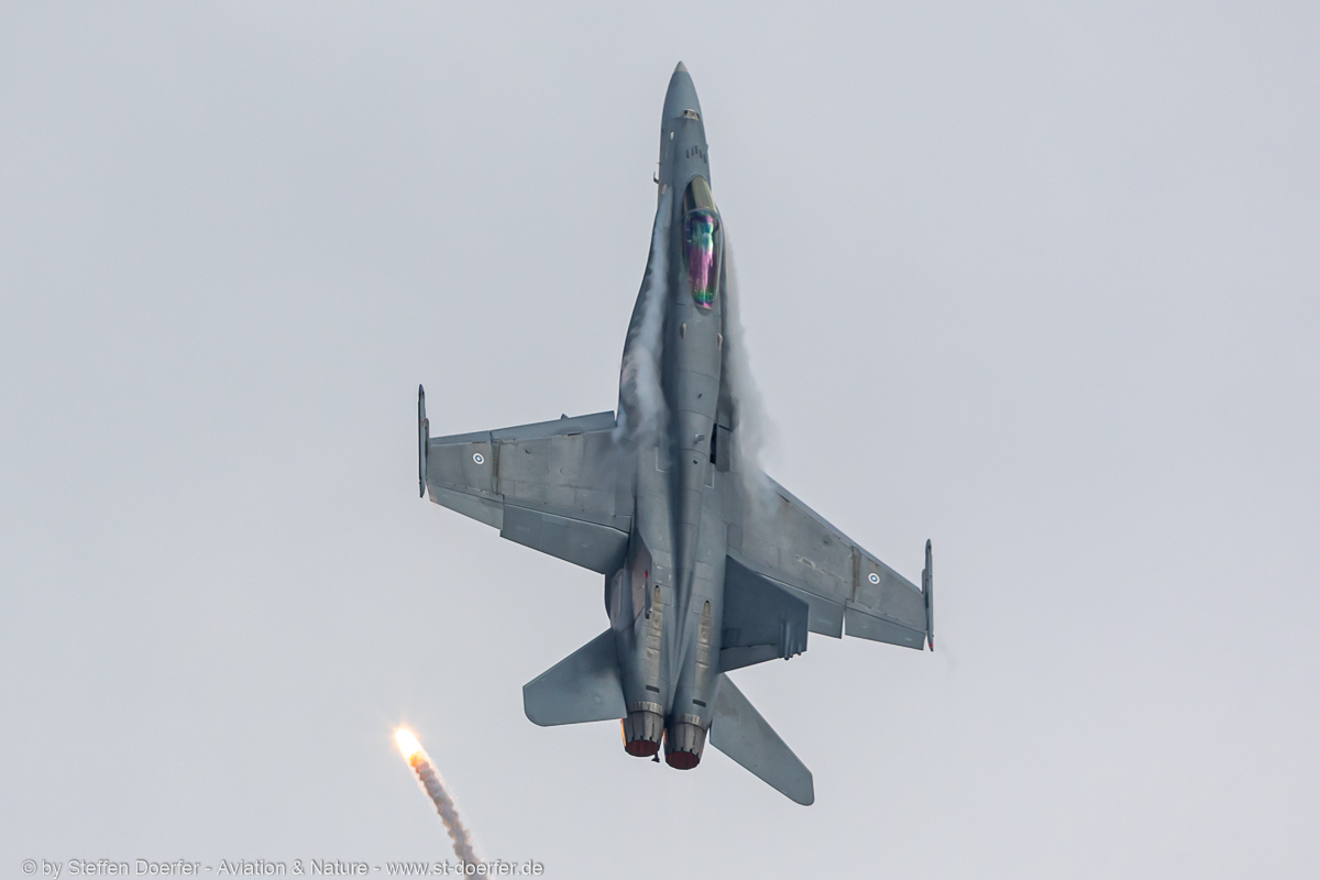 560IW5A4275