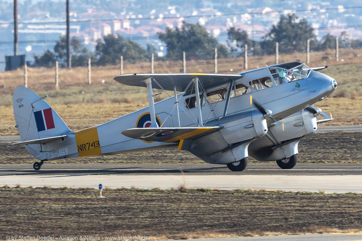 542JH3A7585