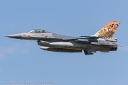 380IW5A0456