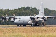 389IW5A0843