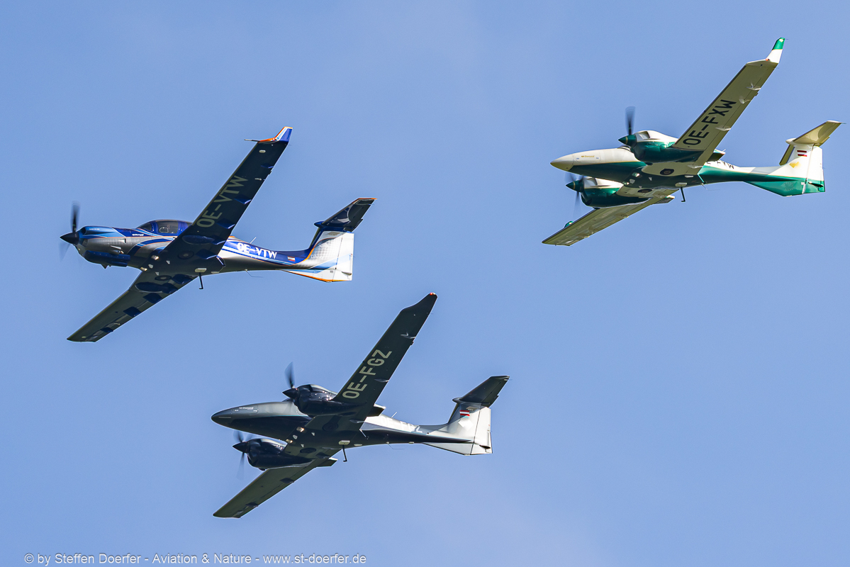 122CAA_8021