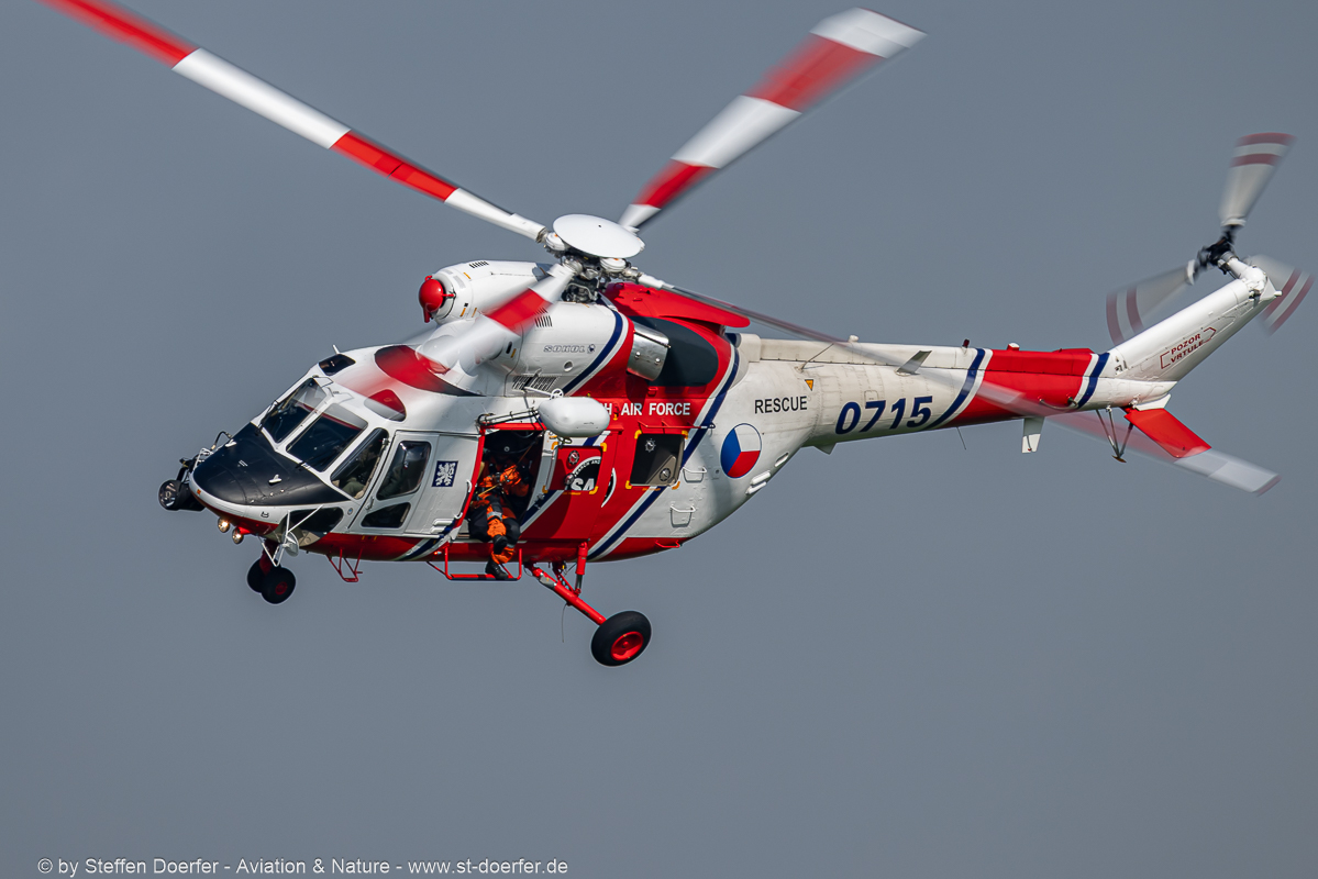 162CAA_8097
