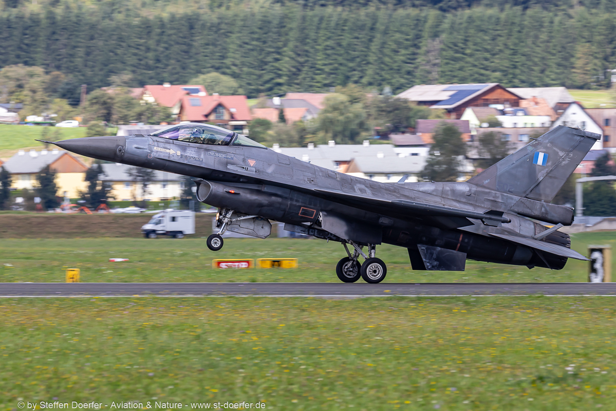 524CAA_3280
