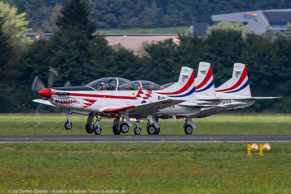 560CAA_3302