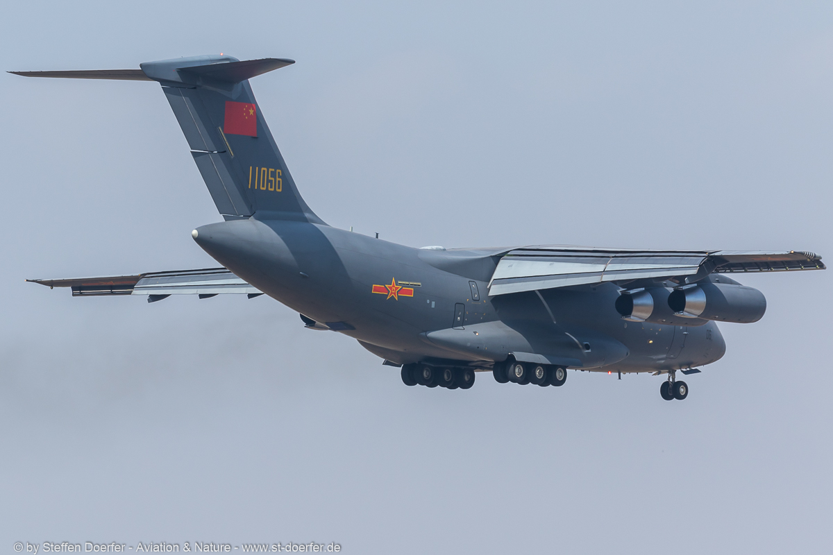 222IW5A9871